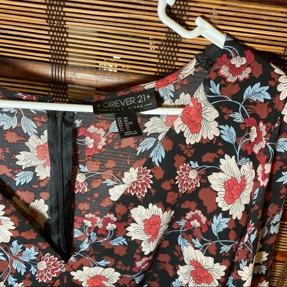 Multicolor floral dress - Picture 6 of 11